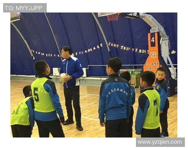 冬季足球训练穿搭全解析 如何在寒冷中保持球场竞技状态