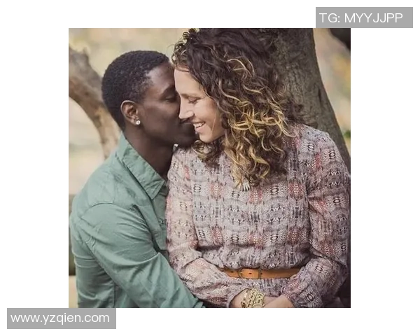 女足球星私生活揭秘 女友是谁她们的爱情故事引发关注